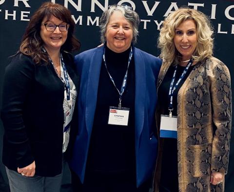 RACC Associate Professors Denise Strohmayr and Teri Floyd-Brumm Win League for Innovation in the Community College’s Innovation of the Year Award