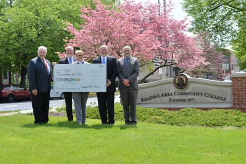 Tompkins VIST Bank Donates