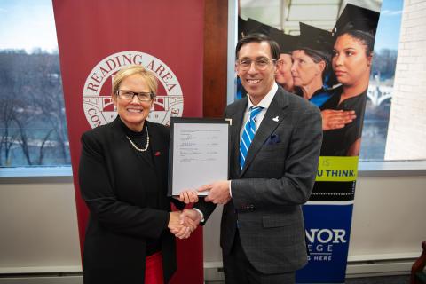 RACC Signs New Articulation Agreement with Manor College